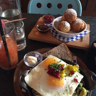 breakfast photo