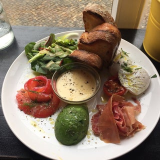 breakfast photo