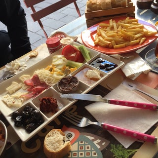 breakfast photo
