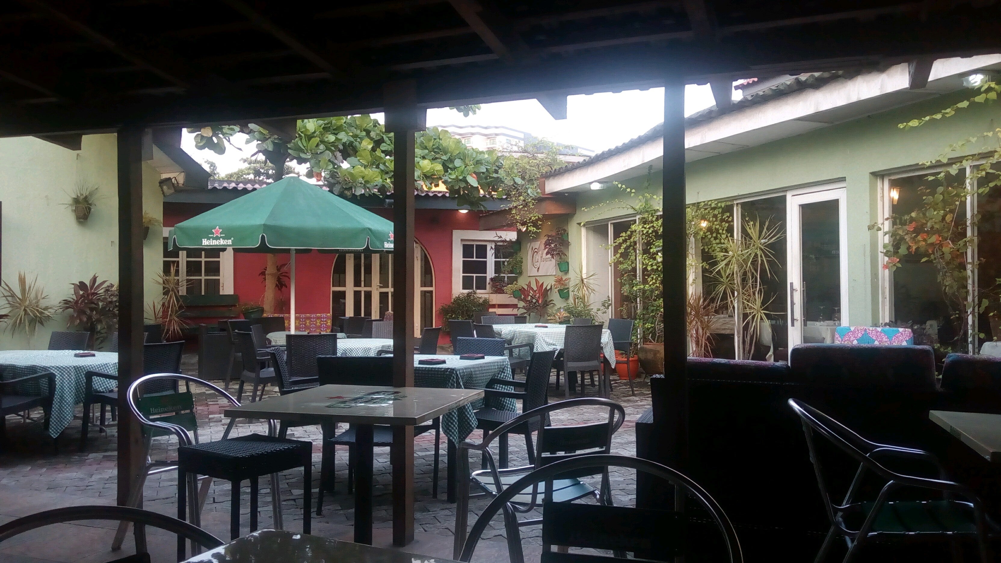 restaurant