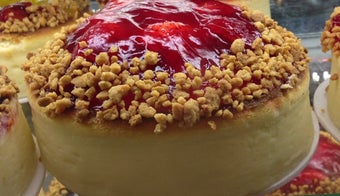 The 15 Best Places for Strawberry Cheesecake in Brooklyn