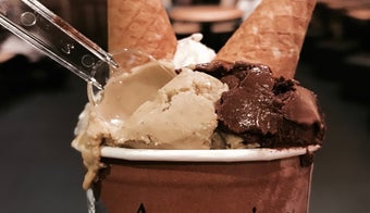 The 15 Best Places for Vanilla Bean in the Theater District, New York