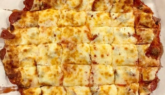 The 9 Best Places for Cheese Pizza in Saint Paul