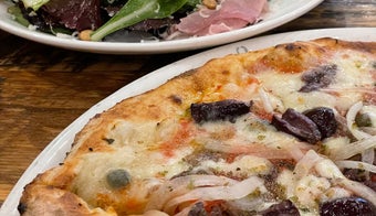 The 15 Best Places for Margherita Pizza in Minneapolis