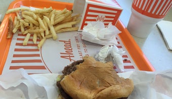 The 9 Best Places to Get a Big Juicy Burger in El Paso