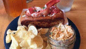 The 11 Best Places for Crab Sandwich in Chicago