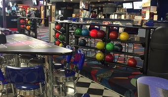 The 15 Best Places for Bowling in Chicago