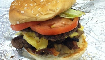 The 15 Best Places for Cheeseburgers in Queens