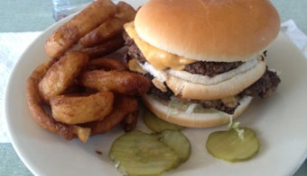 The 15 Best Places for Cheeseburgers in Indianapolis