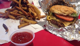The 15 Best Places for Cheeseburgers in Montreal