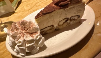 The 13 Best Places for Cheesecake in Cambridge