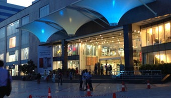 The 7 Best Places for Malls in Chennai