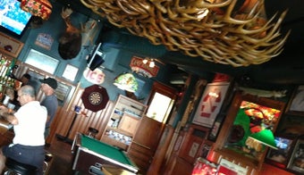 The 15 Best Trendy Places In Lakeview Chicago The 11 Best Places For Bratwurst In Lakeview Chicago