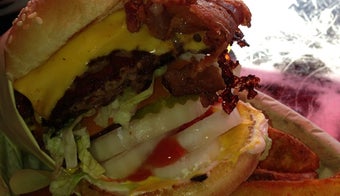 The 15 Best Places for Cheeseburgers in San Diego