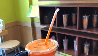 The 13 Best Places for Orange Juice in Sherman Oaks, Los Angeles