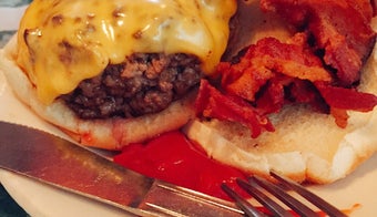 The 15 Best Places for Bacon Cheeseburger in New York City