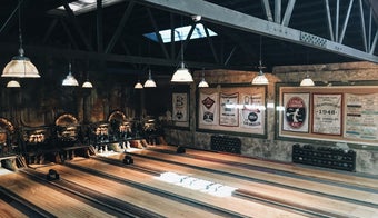 The 9 Best Bowling Alleys in Los Angeles