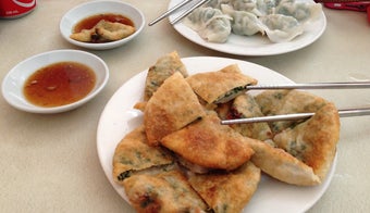 The 15 Best Places for Dumplings in Manila