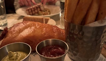 The 15 Best Places for Chips in the Upper East Side, New York