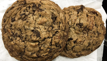 The 9 Best Places for Chocolate Chip Cookies in the Theater District, New York