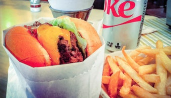 The 15 Best Places for Burgers in Los Angeles