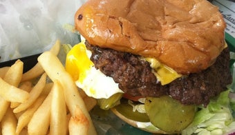 The 9 Best Places for Signature Burgers in Houston