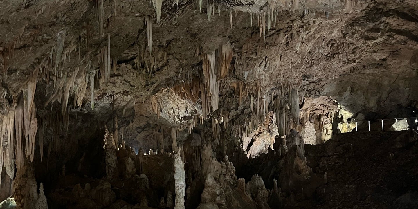 Pérama Cave (Σπήλαιο Περάματος)