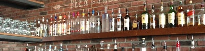 Blatt Beer & Table