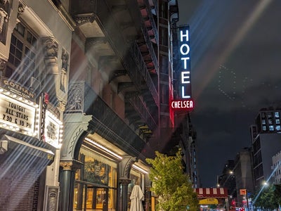 Hotel Chelsea Lobby Bar