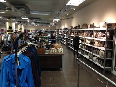 burberry outlet 29-31 chatham pl london e9 6lp uk