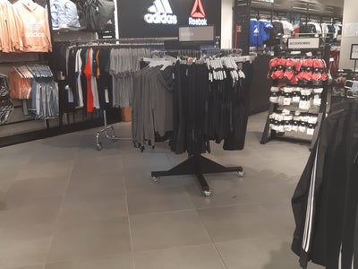 outlet adidas emilia romagna