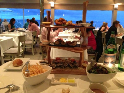 Jonah's Restaurant & Accommodation