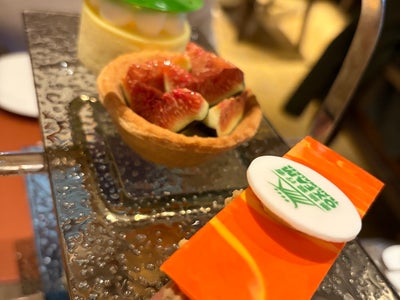 Mandarin Oriental Hong Kong (香港文華東方酒店)