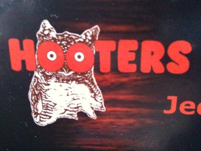 Hooters