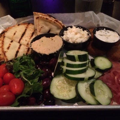 Salt Hill Pub - Irish Pub