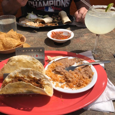 El Jardin Restaurant - Mexican Restaurant in Chicago