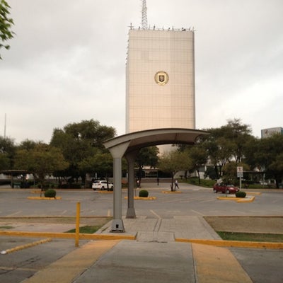 Torre de Rectoría (UANL) - 34 tips