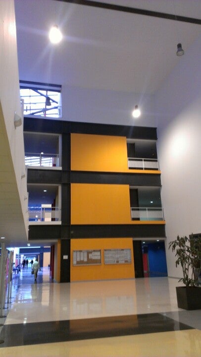 college-engineering-building