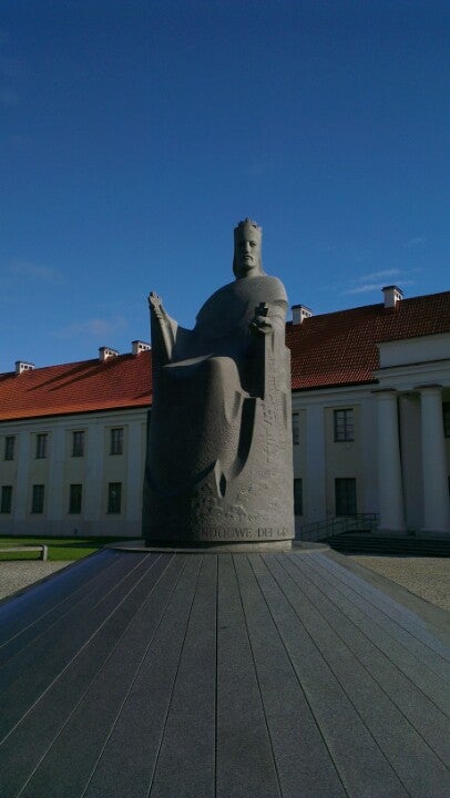 monument-landmark
