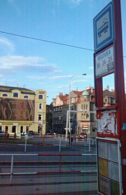 tram-station