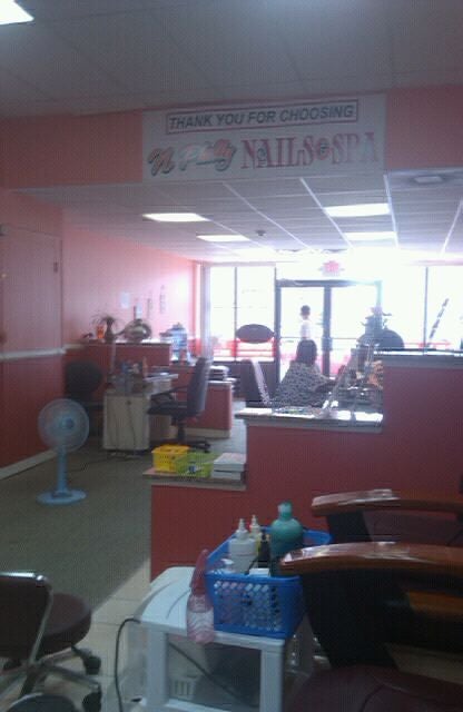 nail-salon