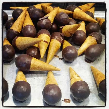 ice-cream-shop