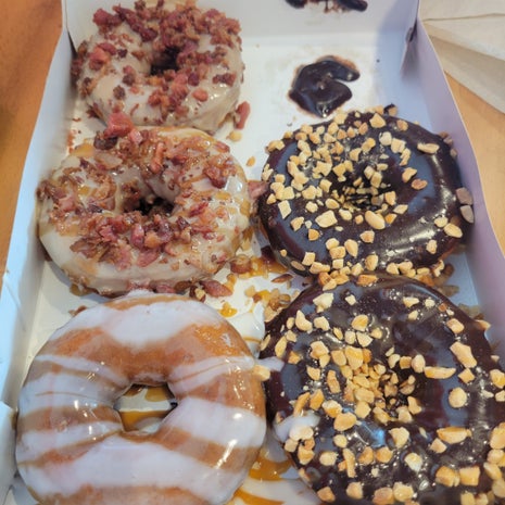 Duck Donuts