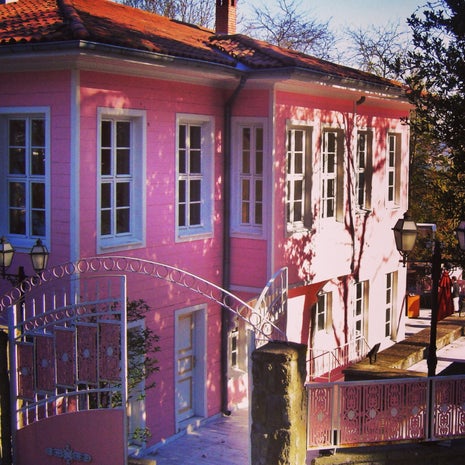 Pembe Köşk