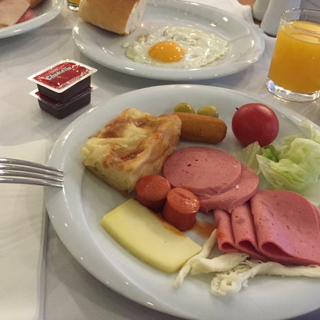 Dedeman'da kahvaltı time