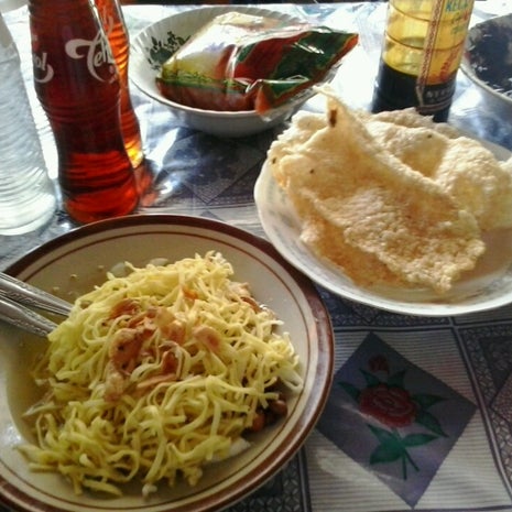 mi kopyok mak yem
