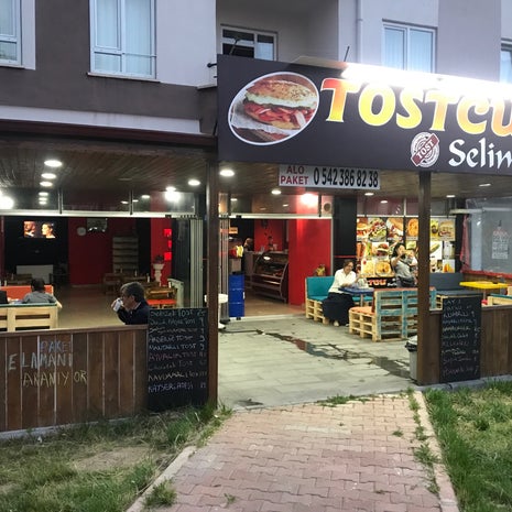 Tostçu Selim