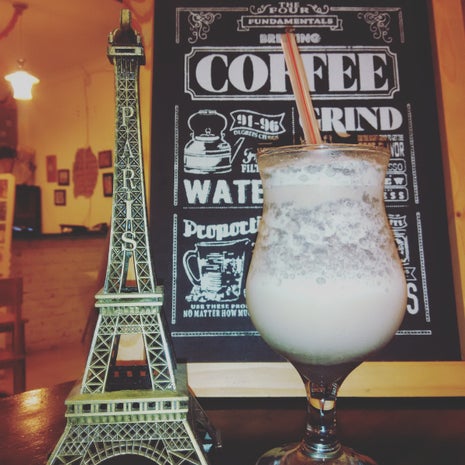 GhaWil Cafe & Coffee