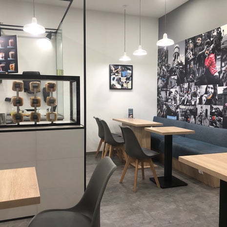 The Box Donut & More