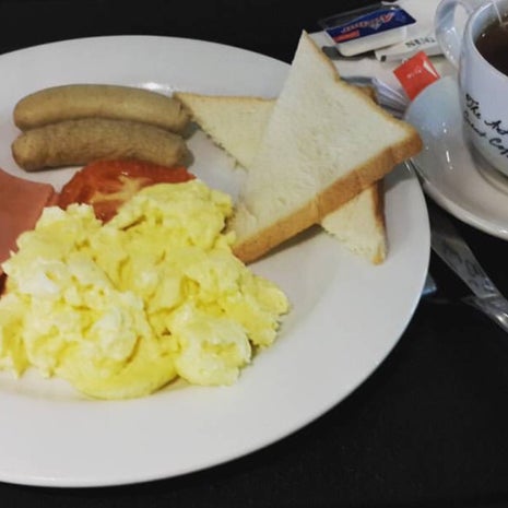 Gerai Sarapan Pagi(Sebelah Petron)